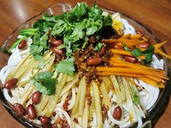 凉米线-怡得观滇餐厅·地道昆明菜·1996(海埂大坝店)