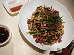 大厨撚手炒三宝-侨美食家·粤菜(体育西路店)