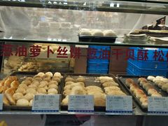 面包甜点陈列柜-上海市长春食品商店(淮海中路店)