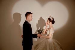 -巴黎春天婚纱摄影(临安店)