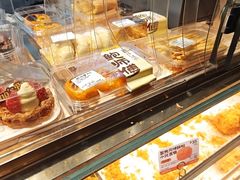 -鲍师傅糕点(江苏路店)