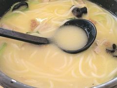 -桥香园过桥米线(国贸店)