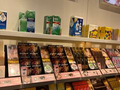 -4iNLOOK美瞳店(上海日月光中岛店)
