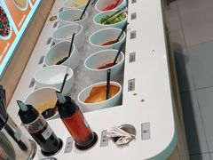 -呷哺呷哺(融创茂店)