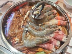 -黄记煌三汁焖锅(新佳丽江汉路店)