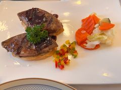 法式香煎鹅肝红酒-莫斯科餐厅
