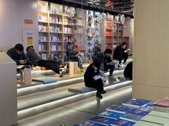 -新华书店(泉城路店)