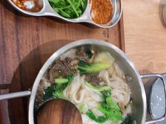 -小满手工粉(杭州滨江龙湖店)