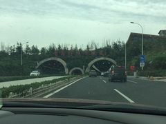 -胶州湾海底隧道