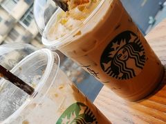 -星巴克(杭州嘉里中心4F店)