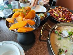 -曼听小寨海鲜烧烤·大连辣炒大王(盖州街店)