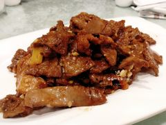 -六和聚传统烤鸭.天津菜(和平店)