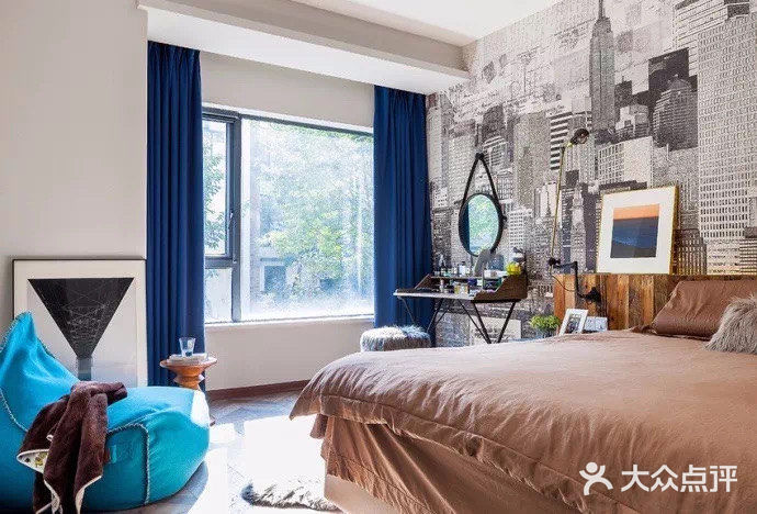 工业风吊顶，也是别具风情。