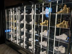 -Air Jordan(世贸天阶店)
