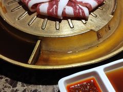 -猪啊牛呀羊啊铜盘烤肉(正大广场店)