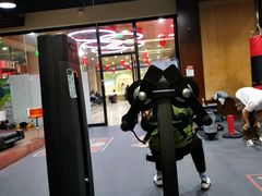 -健龙森俱乐部·游泳·健身·羽毛球综合体育馆