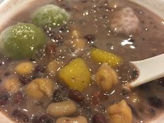 椰汁喳渣-松记糖水店(铜锣湾分店)