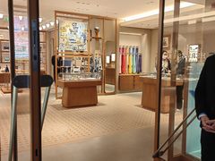 -爱马仕 HERMES(王府井步行街店)