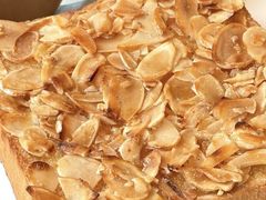 -星巴克臻选(莘庄仲盛店)