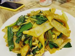-特色酱椒鱼私房菜(黄鹤楼店)