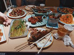 -街角等你.大连海鲜烧烤.经典铁板海鲜串(西安路店)