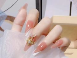 -IDO美甲美睫