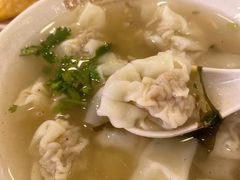 -琴岛顺天馄饨(营口路市场店)