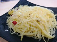 酸辣土豆丝-怪怪龙虾·澳洲蓝龙王·深夜食堂(惊驾路店)