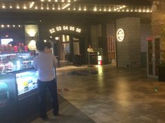 -CGV影城(滨江天街IMAX店)