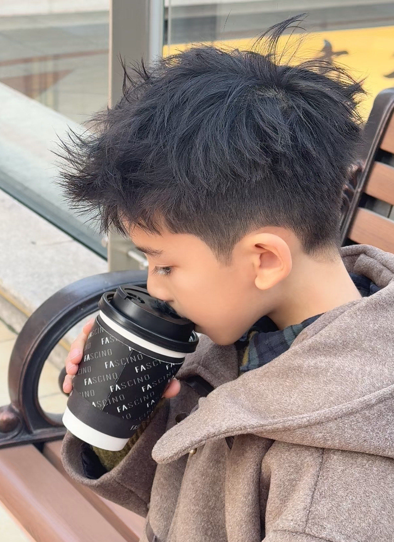 小男孩酷炫造型