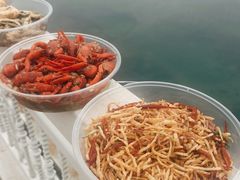 -丹水桥地锅鱼·翘嘴鲌·地方特色全鱼宴(丹江口大坝店)