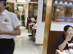 -白氏兄弟烧烤(中赢广场店)