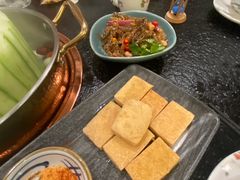 -得意咚瓜·顺德鱼生·冬瓜火锅(深圳首店)