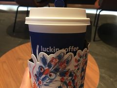 -瑞幸咖啡(上梅林地铁站店)