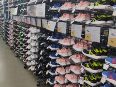 -迪卡侬(南二环店)