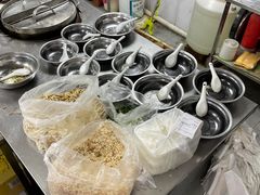 -荣巷小馄饨(荣巷店)