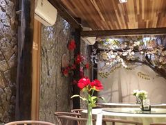 -渔太泰漓江小馆·广西融合菜(西街店)