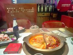 -麻辣英雄重庆火锅(二城广场店)