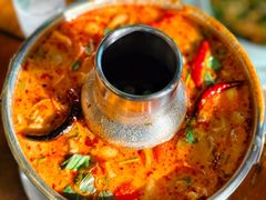 -Chom Cafe and Restaurant