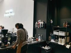 -UNI UNI(环亚凯瑟琳店)