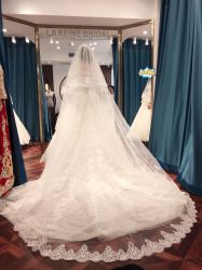 点击看大图 -拉瑞娜LaReine婚纱礼服高级定制