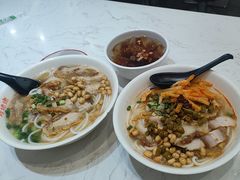 -桂姥姥·桂林卤粉·锅烧桂林米粉(莲塘店)