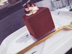 -UNI UNI(环亚凯瑟琳店)