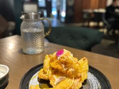 -梧桐树下(云锦世家店)