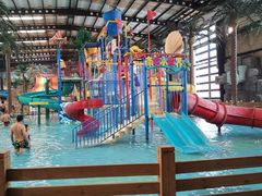 -南宫温泉水世界