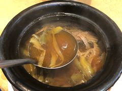 霸王花煨猪肺汤-瑞记湛江鸡饭店·粤西第一鸡(粤垦店)