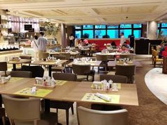 -咖啡苑自助餐厅·中国大饭店