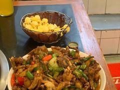-鸿顺老铁锅美蛙鱼府(解放碑店)