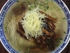 -同得兴 Since·1995 传统苏式面馆(嘉馀坊店)