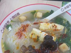 -小杨生煎(金山百联购物中心3楼店)